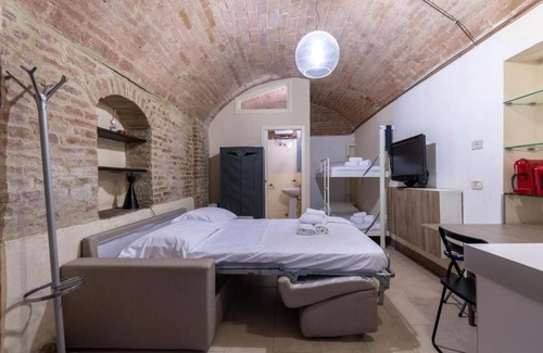 Siena Historical Center Appartement | Central Small Studio Apartment