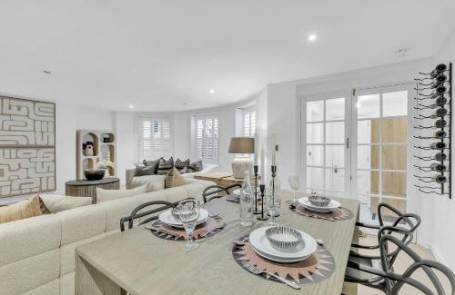 Worthing Appartement | Central Snug with Patio By My Getaways