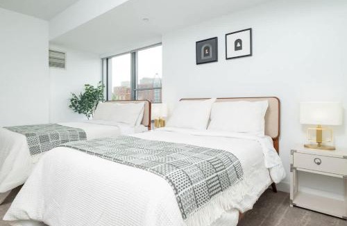 Central Square Appartement | Central Space to Balance Life Work Play 7 Sleeps