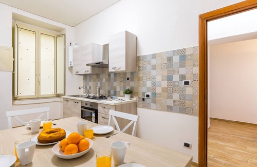 Vasto Appartement | Central Station Family Apartment by Wonderful Italy