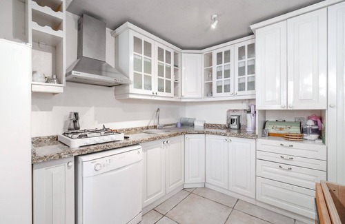Ayvalik City Center Maison | Central Stone Loft - 2 mins Beach - 5 mins Marina