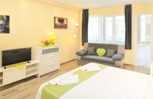Burgas Center Appartement | Central studio 1