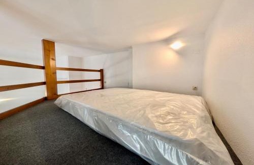 Quartier Chorier-Berriat Appartement | Central Studio - Alsace Lorraine & Train station - Prime Location Near All Amenities