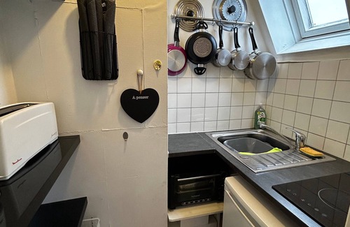 La Roche-Posay Appartement | Studio en centre-ville avec WIFI, proche thermes