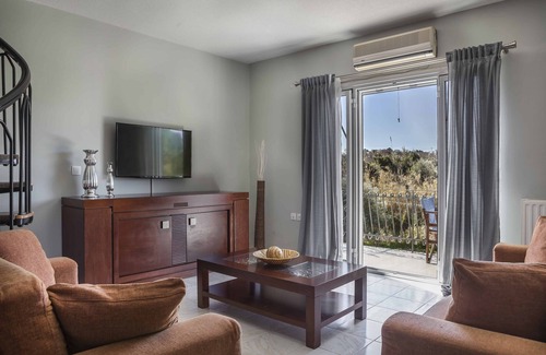 Lixouri Maison | Central & Stylish Maisonette 70㎡ Balcony View