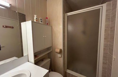 La Roche-Posay Appartement | T2 central à La Roche-Posay, 4 pers, WIFI, proche des Thermes