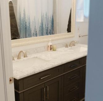 Hilltop Appartement | Central Tacoma Triplex