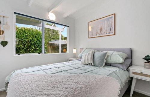 Richmond Heights Maison | Central Taupo Pet Friendly Retreat With Heat Pumps and Garden