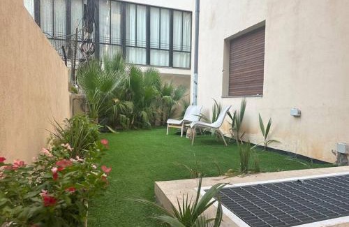 Tel Aviv Appartement | Central Tel Aviv with garden