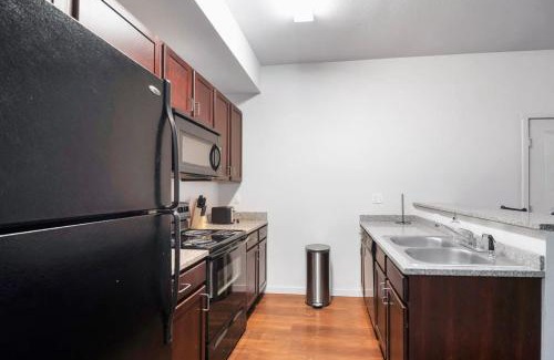 Greeley Appartement | Central Urban Stay with Gym