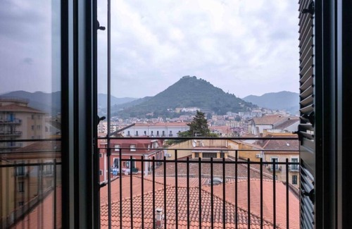 Cava de' Tirreni Maison | Central View Apartment