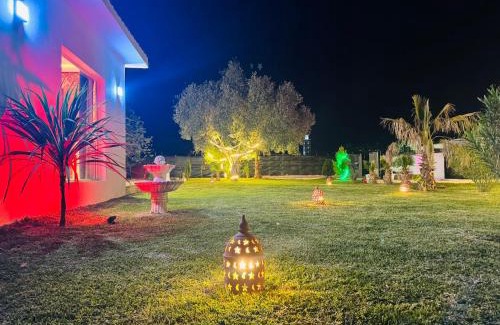 Mallalienne Villa | Central Villa with Pool Garden 5km Sea Cabo