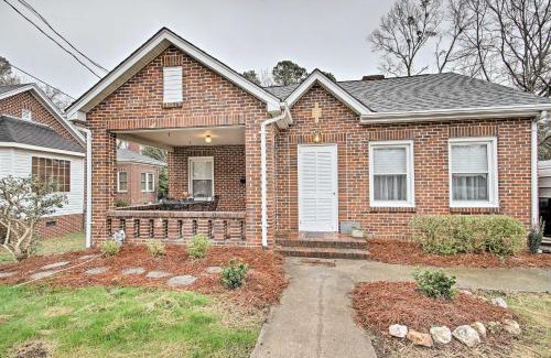 Wadesboro Maison | Central Wadesboro Home Walk to Downtown Shops!