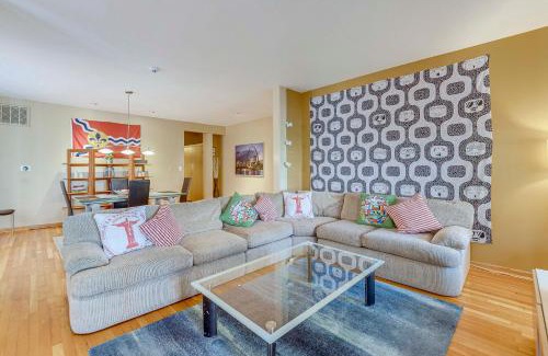 Central West End Appartement | Central West End Condo Less Than 1 Mi to Forest Park!
