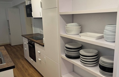 Lichterfelde Appartement | Centrally located 160 square meter apartment. Ideal for travel groups and large families
