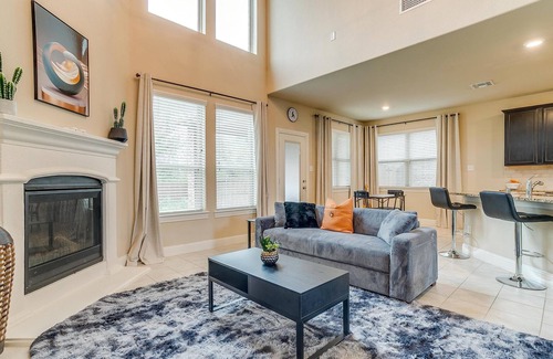 Frisco Maison | Centrally located and cozy 4 bedroom house - charm meets convenience
