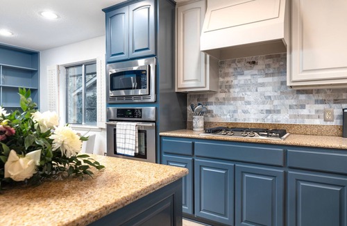 Oak Park - Northwood Maison | Centrally located cozy home close to everything.
