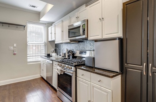 Trinidad Maison | Centrally Located DC Row House Near Restaurants!