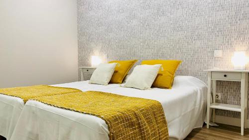 Imperial Appartement | Centrally located duplex: Madrid Río-Palacio Real LINNEO