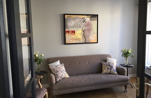 Honfleur Appartement | Apt rénové de style contemporain, idéalement situé avec vue sur le vieux bassin