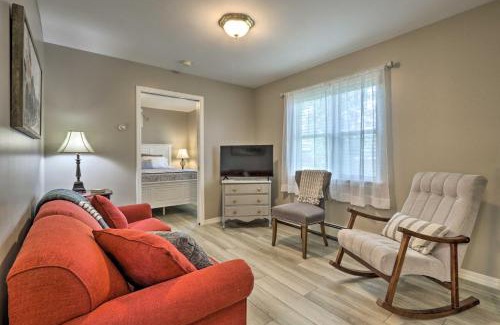 Manito Appartement | Centrally Located South Hill Apartment with Smart TV