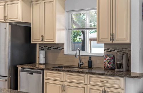 Creighton Maison | Centrally Located Spacious Home for Big Groups Near Red Rocks, Hiking, Colleges