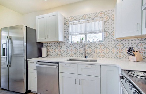The Garden District Maison | Centrally Located Tucson Home ~ 5 Mi to Dtwn!