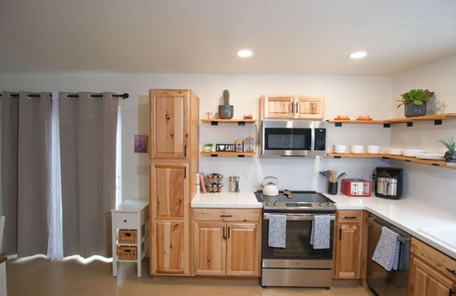 Palo Verde Maison | Centrally located Tucson home - close to the U of A, shopping and restaurants