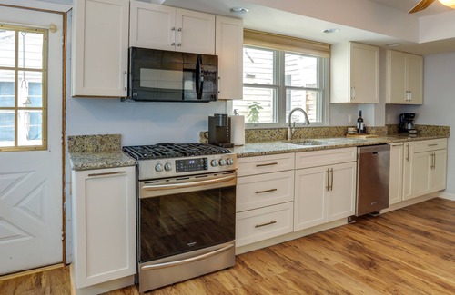 Lambertville Maison | Centrally Located New Jersey Home w/ Private Yard