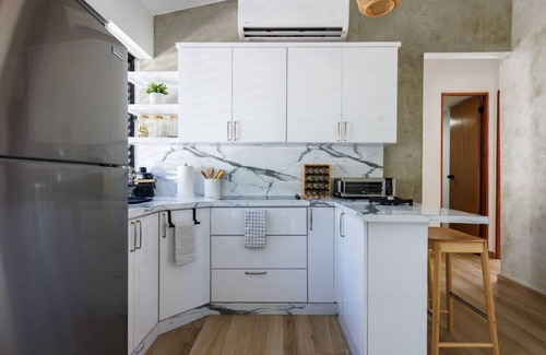 Eleanor Roosevelt Maison | Centric Boho Haven in Hato Rey | Unit 2