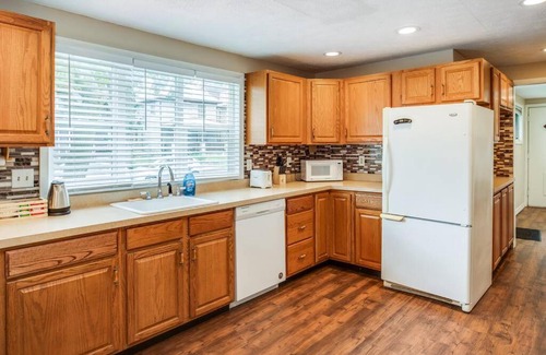 Downtown Rochester Maison | Centric Ranch in the South ave by Dwtn/UofR/Arpt