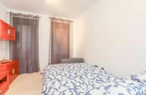 Dos Hermanas Appartement | Centro, Atico 2 dormitorios con terraza