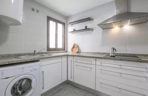 Dos Hermanas Appartement | Centro, Atico 2 dormitorios con terraza