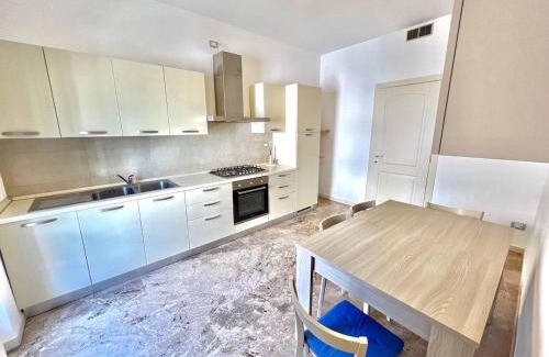 Voghera Appartement | Centro di Voghera, in coorte tranquilla, a pochi passi dal Duomo e dalla stazione ferroviaria di Voghera