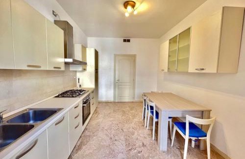 Voghera Appartement | Centro di Voghera, in coorte tranquilla, a pochi passi dal Duomo e dalla stazione ferroviaria di Voghera