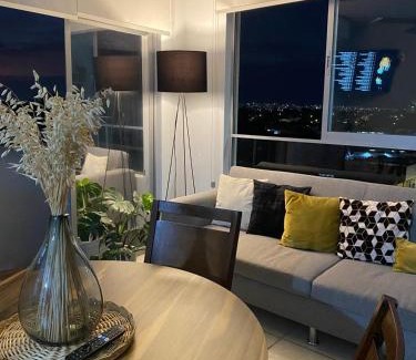San Juan de Dios Appartement | Centro histórico Downtown Depto completo alberca climatizada AC parking free seguridad 24 hras