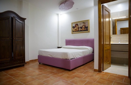 Stella Cilento Autre | Cerasella private hut