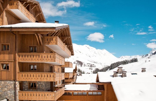 Le Grand-Bornand Appartement | CGH Rés&Spa Le Village de Lessy by Interhome