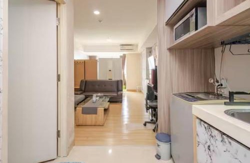 Tangerang Appartement | CGK Airport Summer Grand Studio Family Ensuite