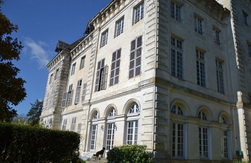 Chasseneuil-sur-Bonnieure Autre | Château XVIIIeme dans un grand parc, en Charente