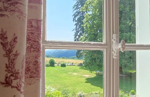 Roussillon-en-Morvan Maison | Château du Pommoy - Château dans le Morvan