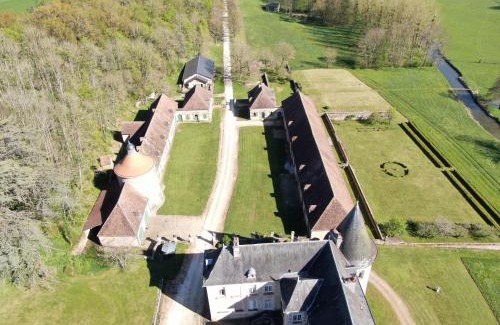 Sens-Beaujeu Lit Et Petit-Déjeuner | Château de Beaujeu
