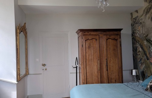 Naves Maison | Château De Chaunac - Room 1