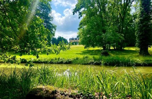 Coulommes-la-Montagne Lit Et Petit-Déjeuner | Château de Belleaucourt