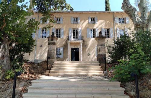 Cornillon Maison | Château de l'Olivète