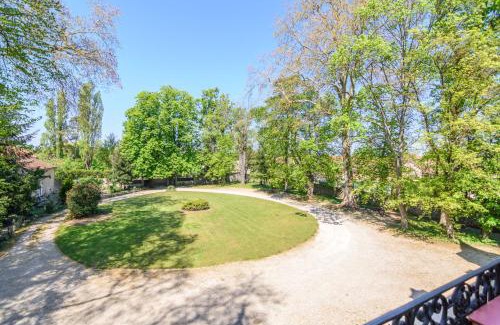 Saint-Marcel Maison | Château de la villeneuve