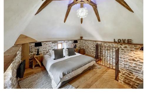 Bourg-de-Thizy Lit Et Petit-Déjeuner | Château de Laforest - Les Tours