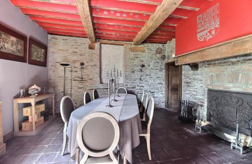 Gedinne Maison | Château de Rienne met sauna & hottub & pooltafel