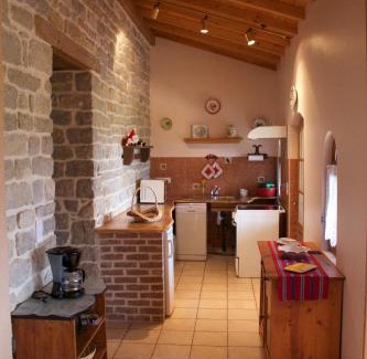 Savigny-en-Revermont Maison | Château de Villeron