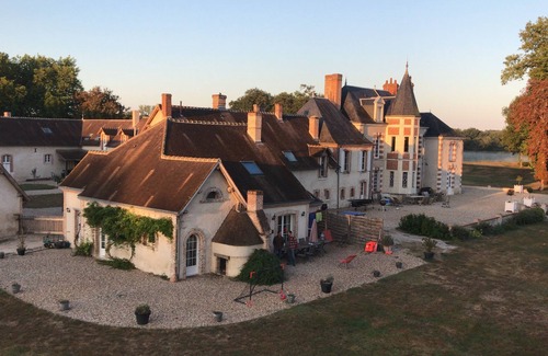 Villeherviers Maison | Château des Roches en bord de rivière, piscine & tennis,SOLOGNE à 40mn Chambord